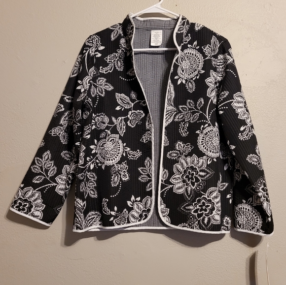 Alfred Dunner Quilted Reversible Jacket - Picture 1 of 8